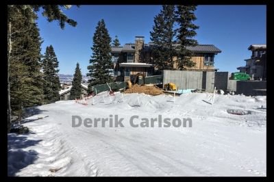 Stein Eriksen Residences Ski Access Downhill View